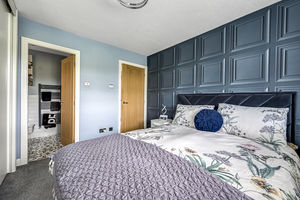 Photo 10- click for photo gallery